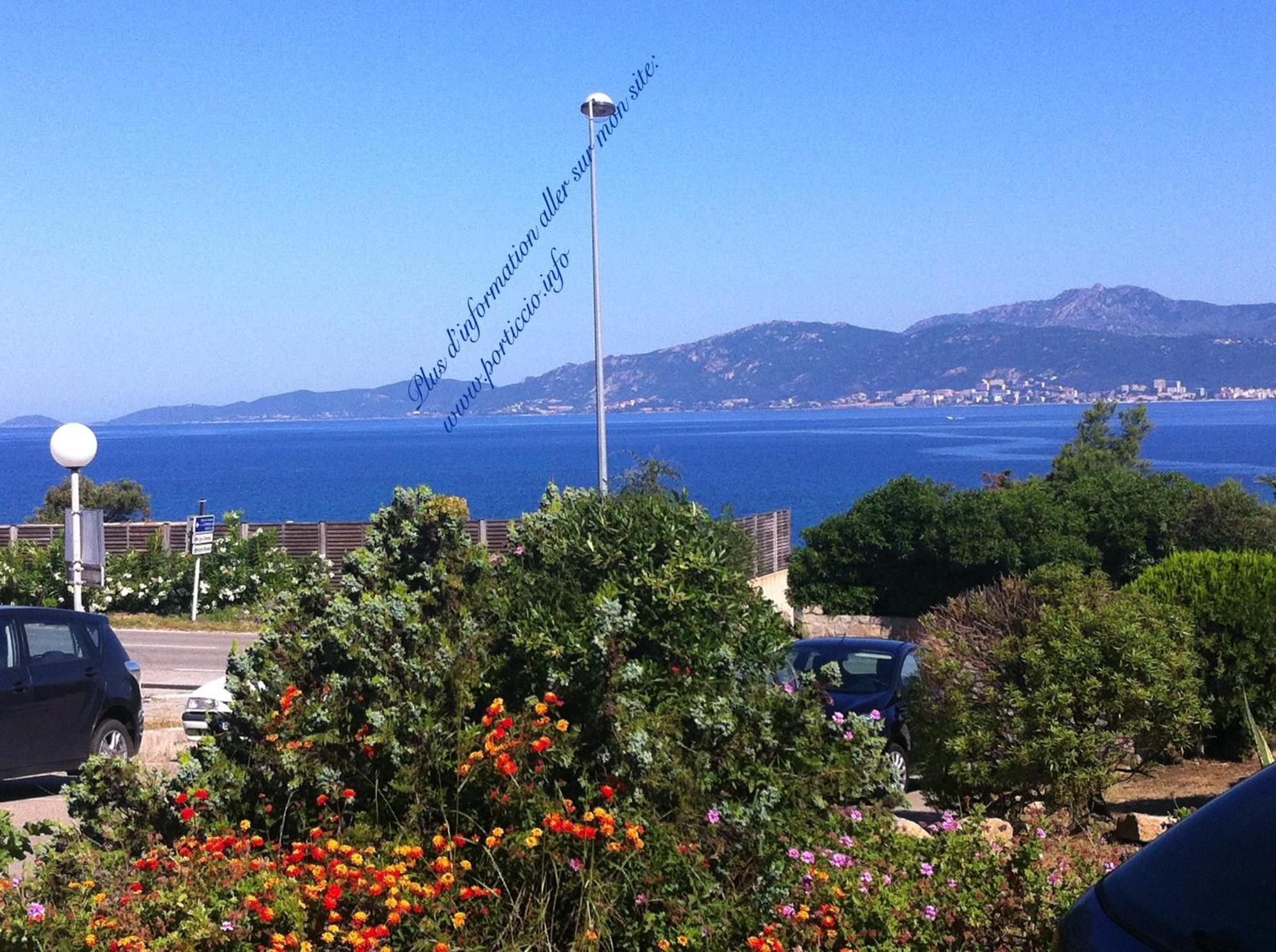 Vue Mer Panoramique Plage 50M Porticcio Corse Esterno foto